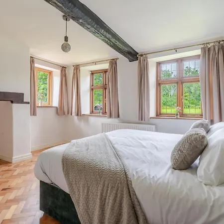 Сasa de vacaciones 1641 Historic Sleeps 16 Bath Bristol